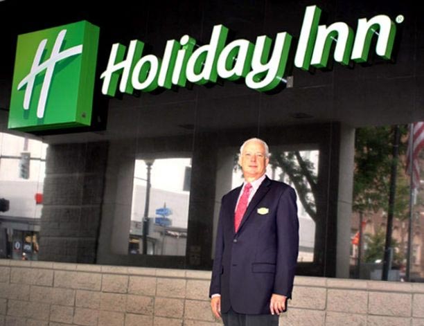 Holiday Inn Manager